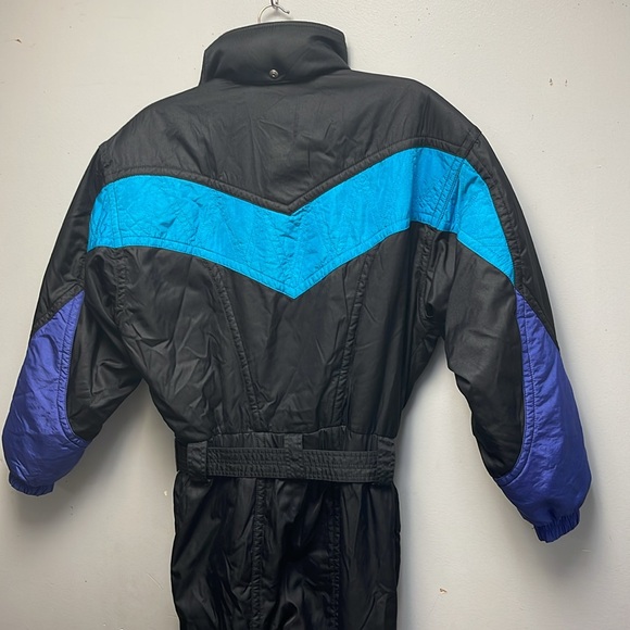 Vintage 90’S DESCENTE Men’s Full Ski Suit US Large Black Japan
Great condition - Picture 10 of 10